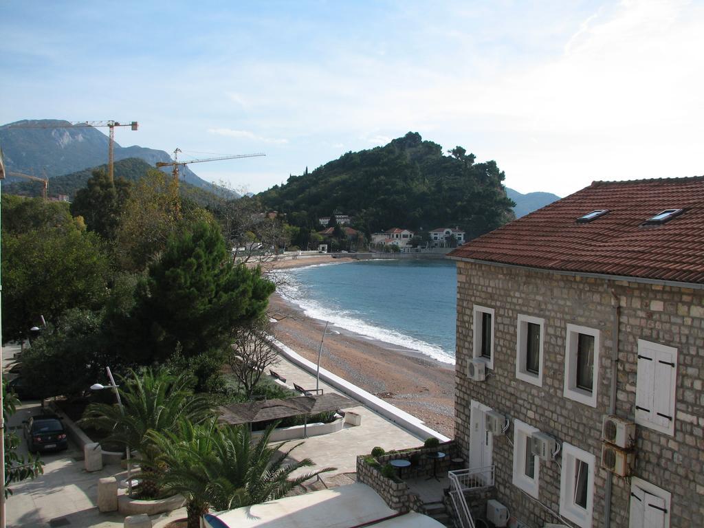 Apartments Teodora Obala Petrovac Luaran gambar