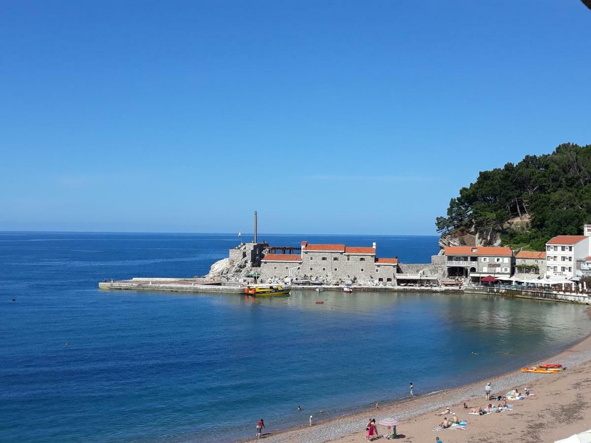 Apartments Teodora Obala Petrovac Luaran gambar