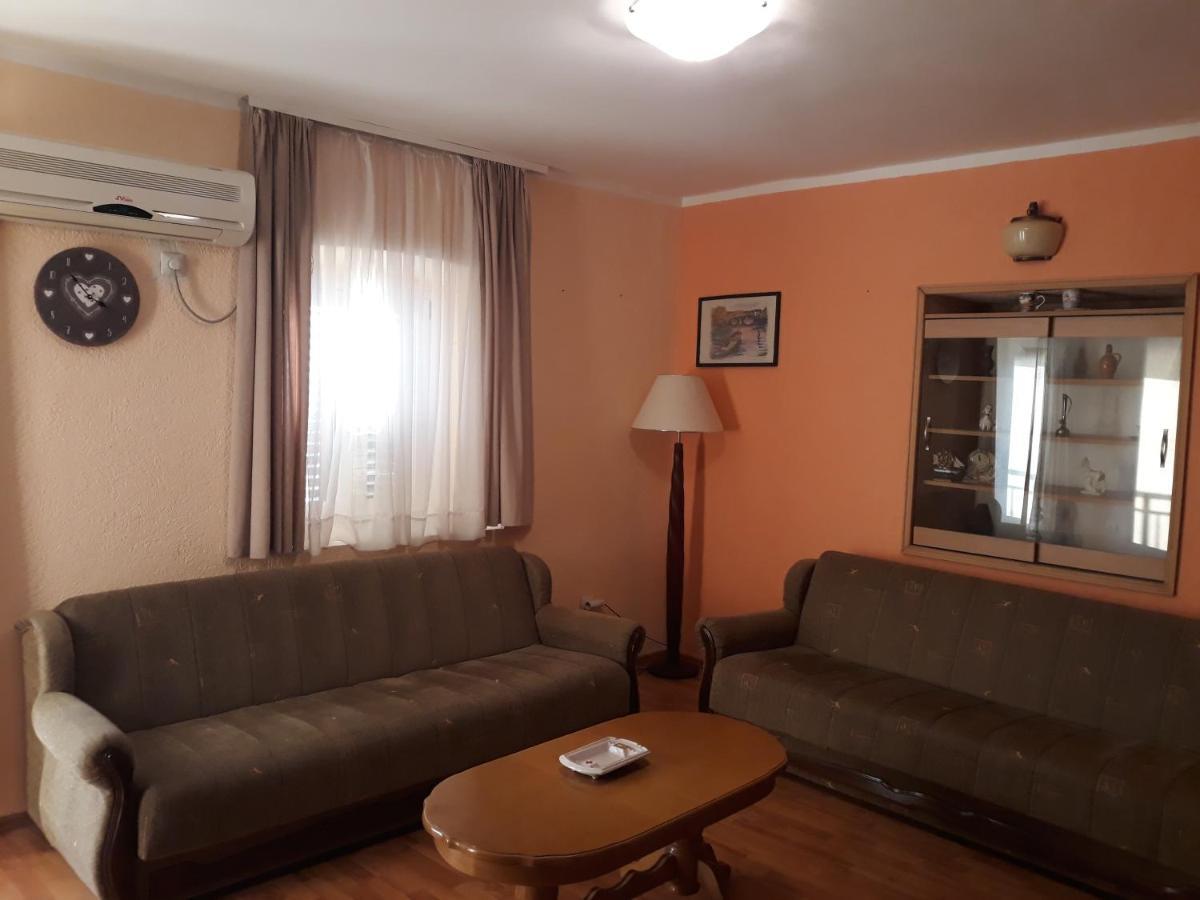 Apartments Teodora Obala Petrovac Luaran gambar