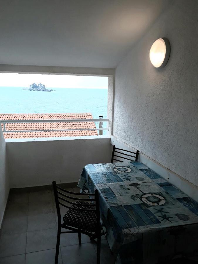 Apartments Teodora Obala Petrovac Luaran gambar